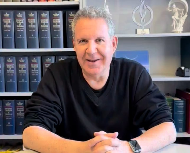Paul Samakow at his desk